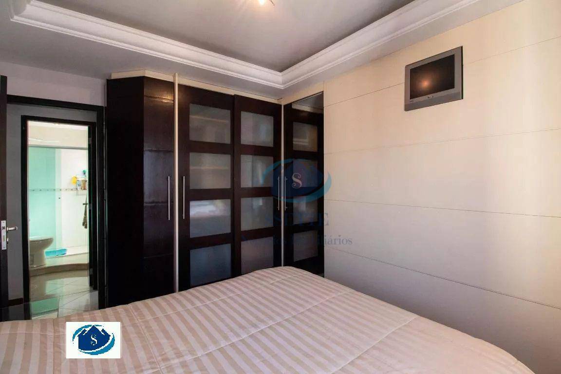 Apartamento à venda com 3 quartos, 159m² - Foto 27