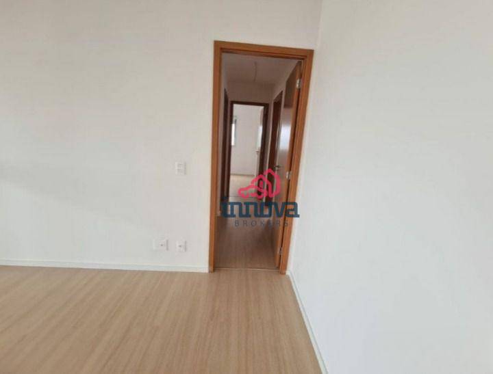 Apartamento à venda com 3 quartos, 138m² - Foto 9