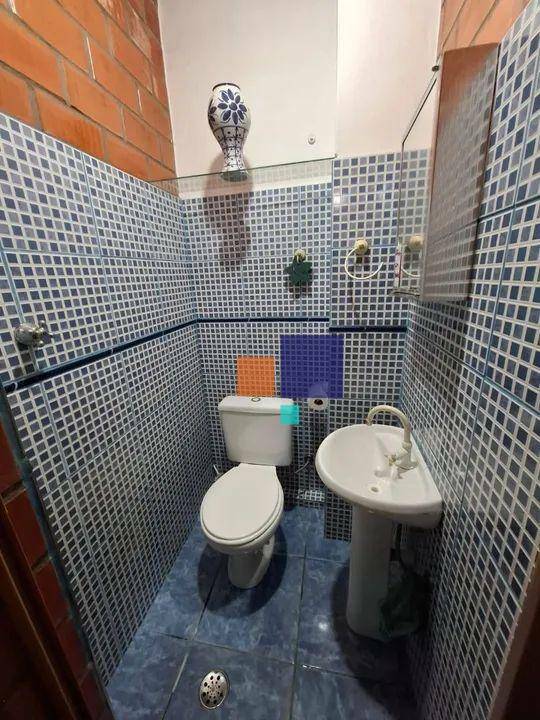 Sobrado à venda com 2 quartos, 218m² - Foto 15