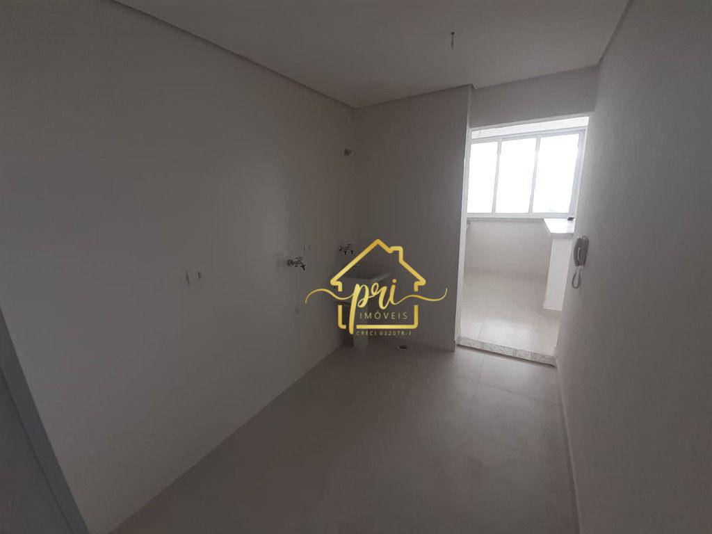 Apartamento à venda com 3 quartos, 130m² - Foto 4