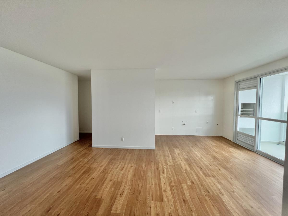 Apartamento à venda com 3 quartos, 87m² - Foto 4