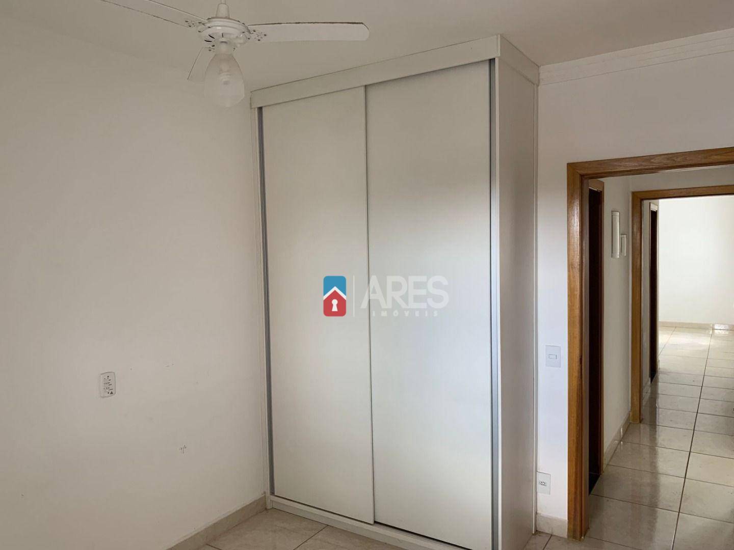 Apartamento para alugar com 2 quartos, 80m² - Foto 6