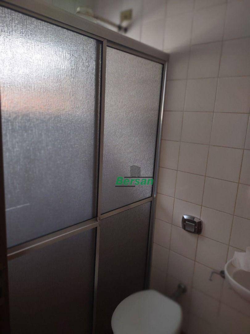 Casa de Condomínio à venda e aluguel com 3 quartos, 286m² - Foto 17