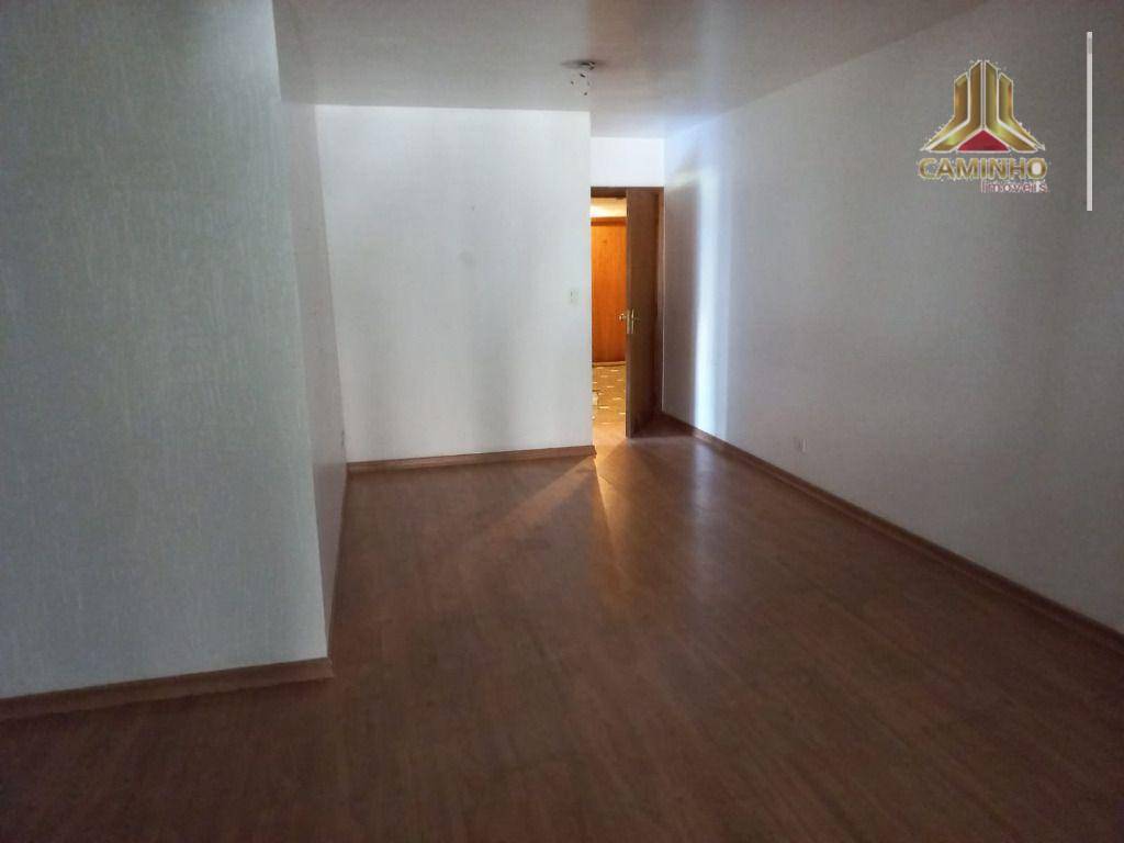 Apartamento à venda com 3 quartos, 166m² - Foto 6