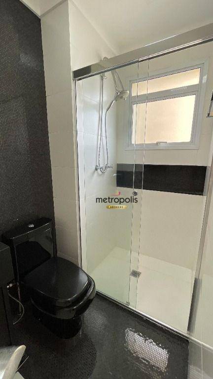Apartamento para alugar com 3 quartos, 135m² - Foto 29
