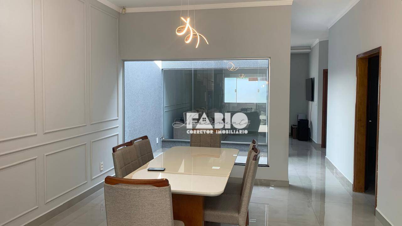 Casa à venda com 2 quartos, 140m² - Foto 16