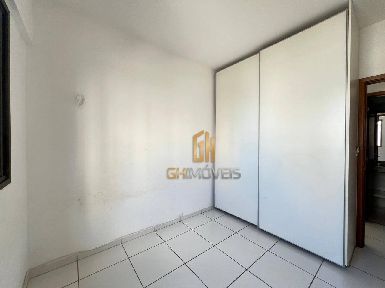 Apartamento à venda com 2 quartos, 66m² - Foto 8