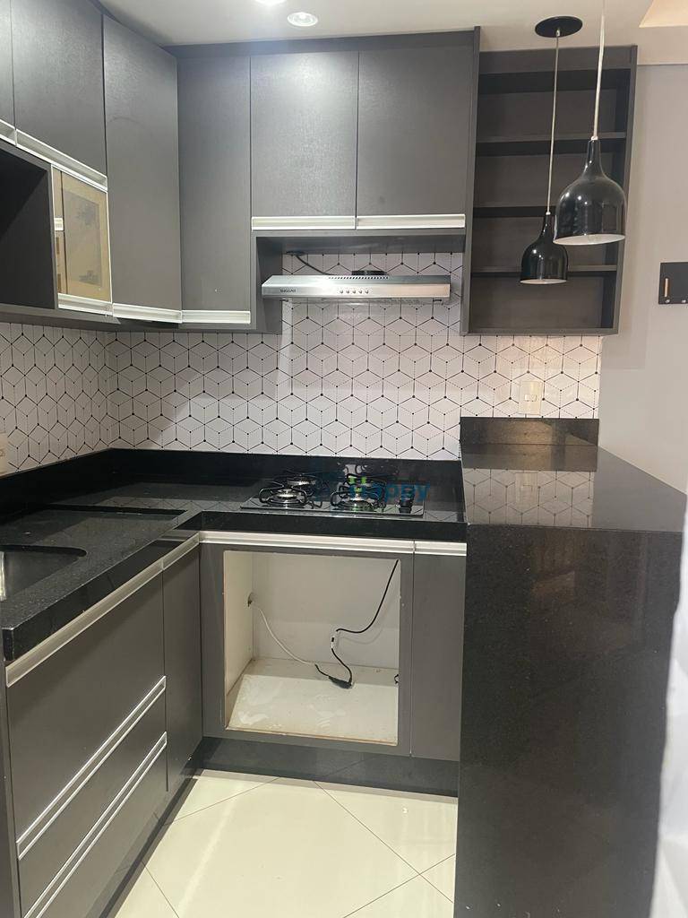 Apartamento à venda com 2 quartos, 46m² - Foto 13