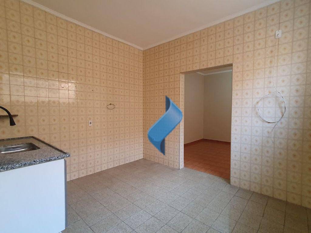 Casa à venda com 3 quartos, 131m² - Foto 16