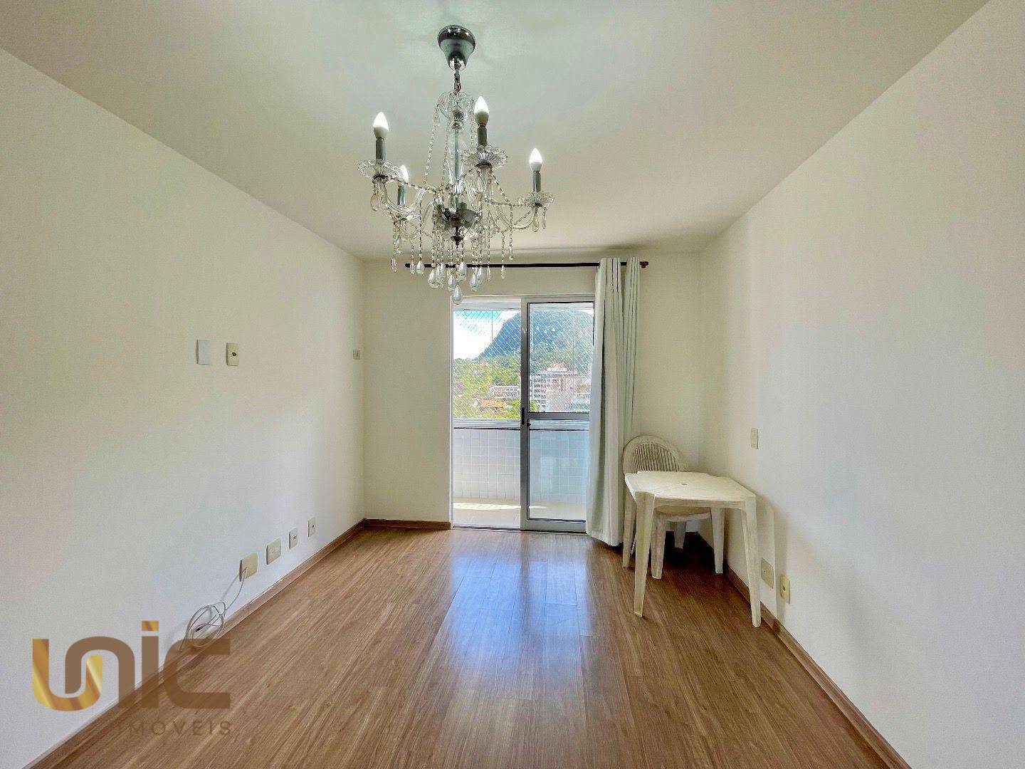 Cobertura à venda com 3 quartos, 250m² - Foto 32