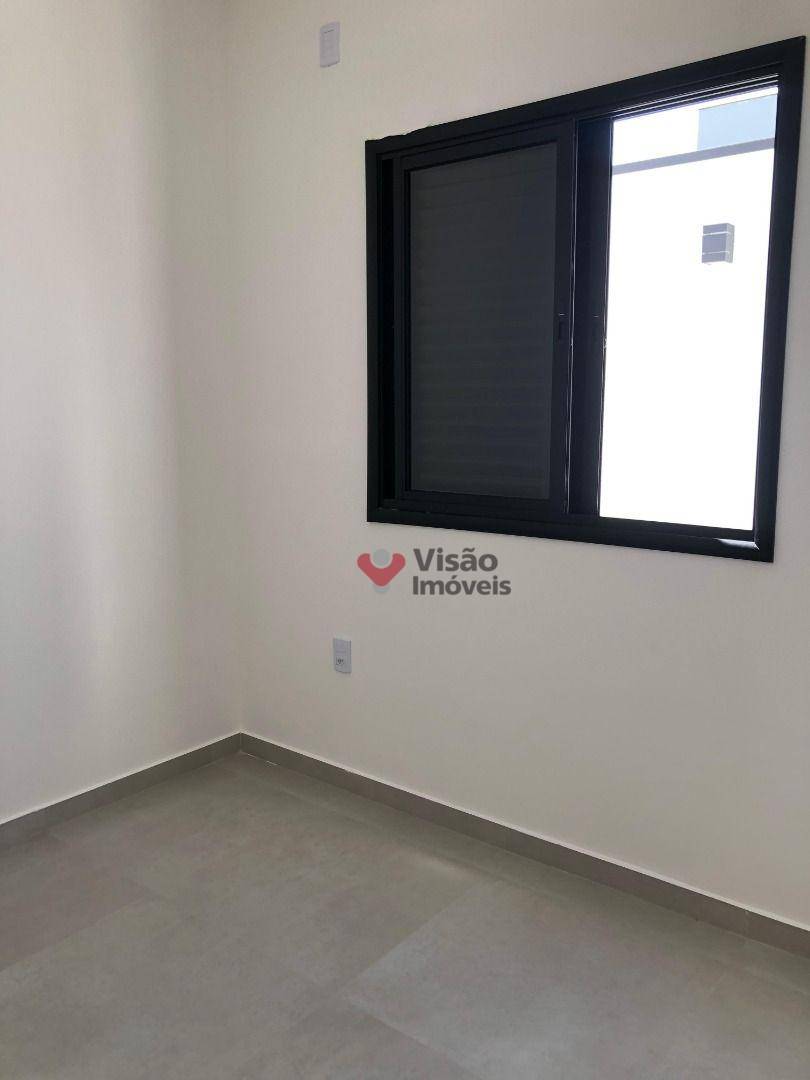 Casa à venda com 3 quartos, 96m² - Foto 19