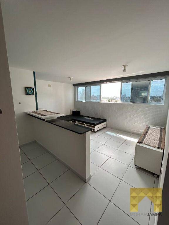 Apartamento à venda com 1 quarto, 37m² - Foto 1