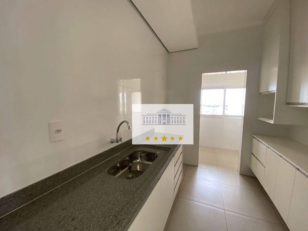 Apartamento à venda com 2 quartos, 87m² - Foto 1