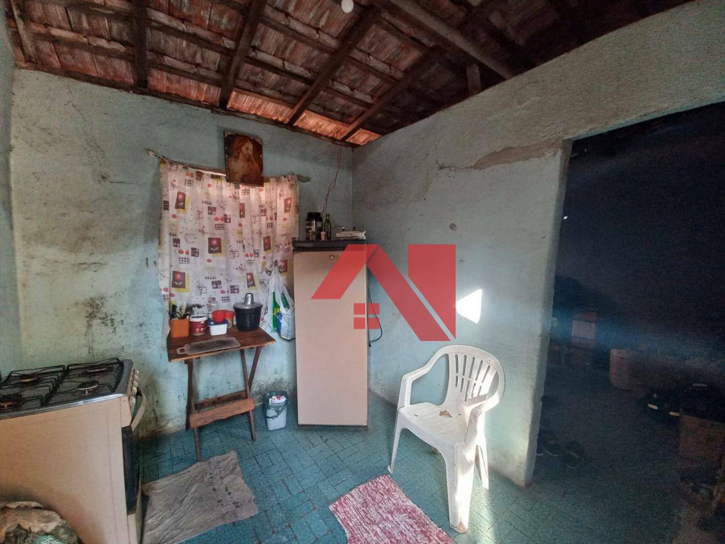 Casa à venda com 3 quartos, 60m² - Foto 10