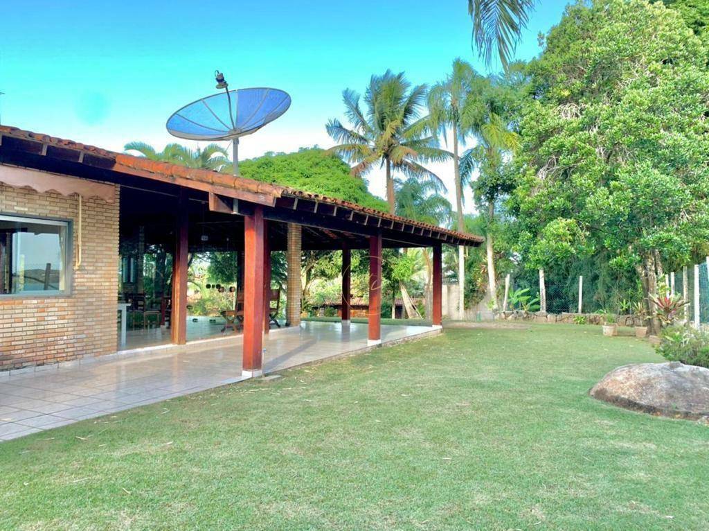 Casa de Condomínio à venda com 5 quartos, 540m² - Foto 4