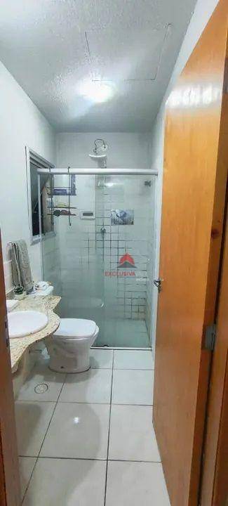 Casa à venda com 2 quartos, 75m² - Foto 14