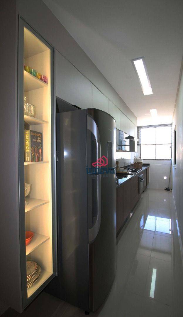 Apartamento à venda com 2 quartos, 52m² - Foto 7