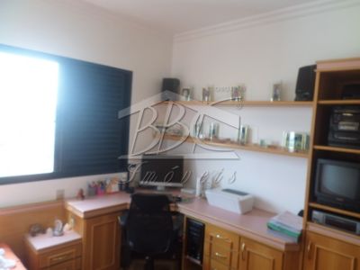 Apartamento à venda com 3 quartos, 147m² - Foto 14