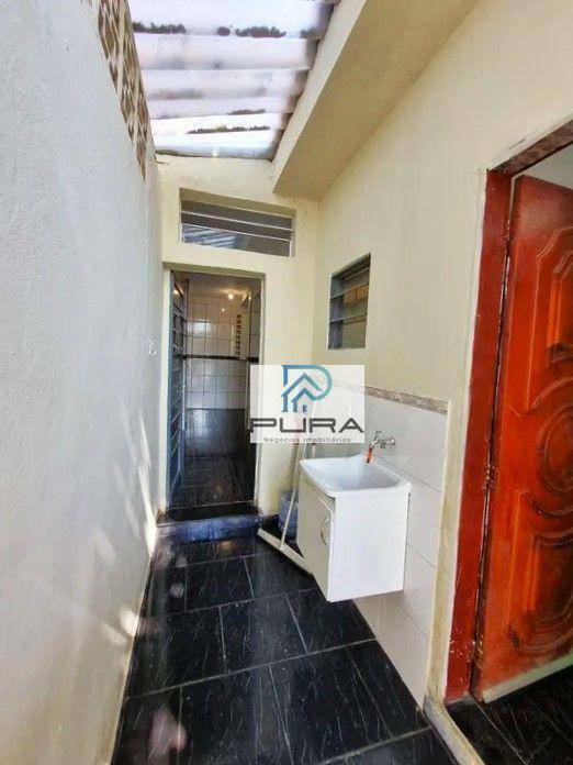 Casa à venda com 2 quartos, 99m² - Foto 11