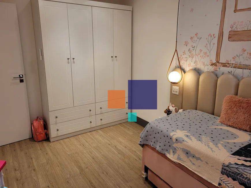 Apartamento à venda com 3 quartos, 153m² - Foto 4