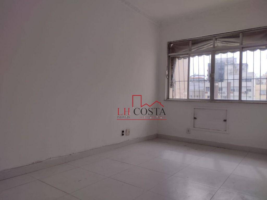 Apartamento à venda com 2 quartos, 65m² - Foto 2