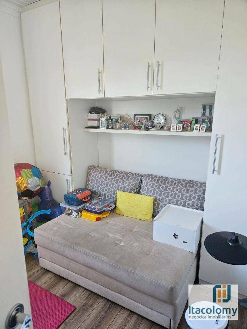 Apartamento à venda com 3 quartos, 80m² - Foto 8