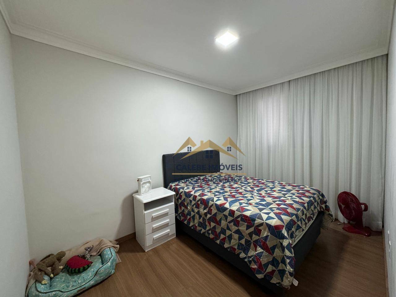 Apartamento à venda com 2 quartos, 53m² - Foto 4