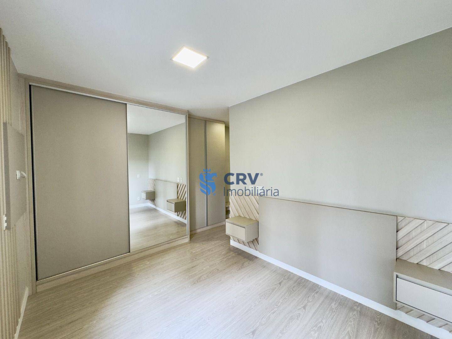 Apartamento para alugar com 2 quartos, 81m² - Foto 14