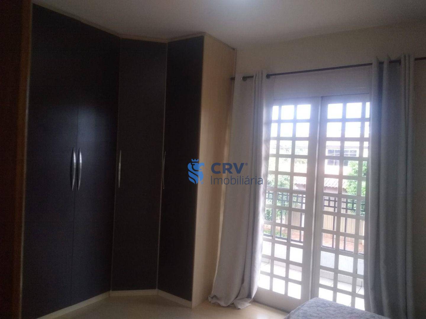 Sobrado à venda com 3 quartos, 239m² - Foto 18