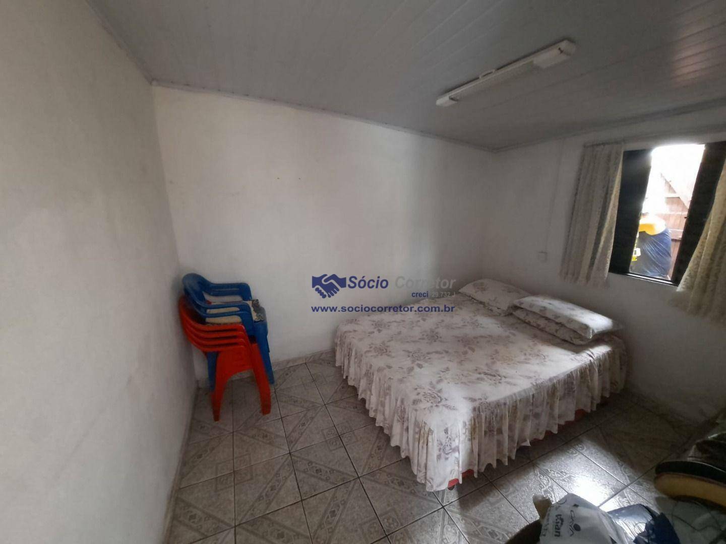 Casa à venda com 4 quartos, 200m² - Foto 29