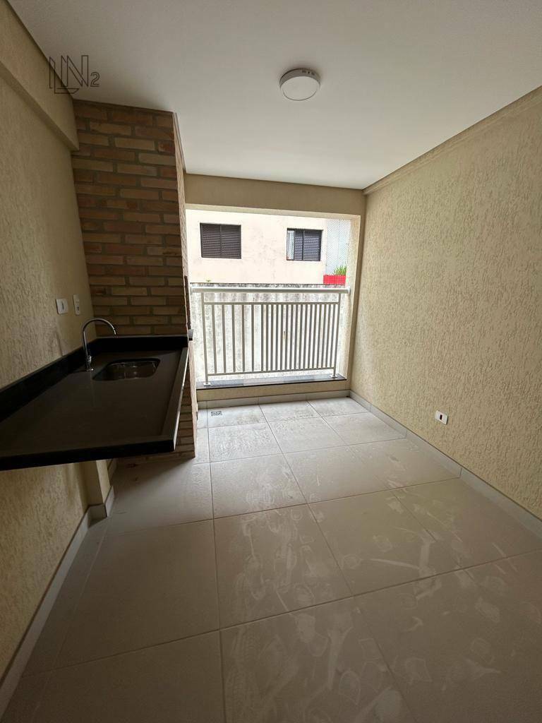 Apartamento à venda com 3 quartos, 95m² - Foto 6