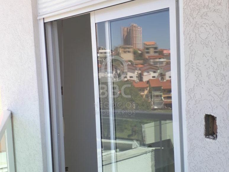 Sobrado à venda com 3 quartos, 220m² - Foto 3