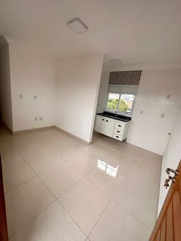 Apartamento à venda com 2 quartos, 44m² - Foto 4