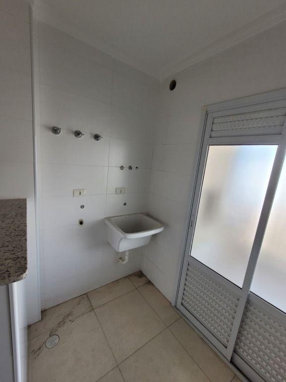 Apartamento para alugar com 2 quartos, 91m² - Foto 8