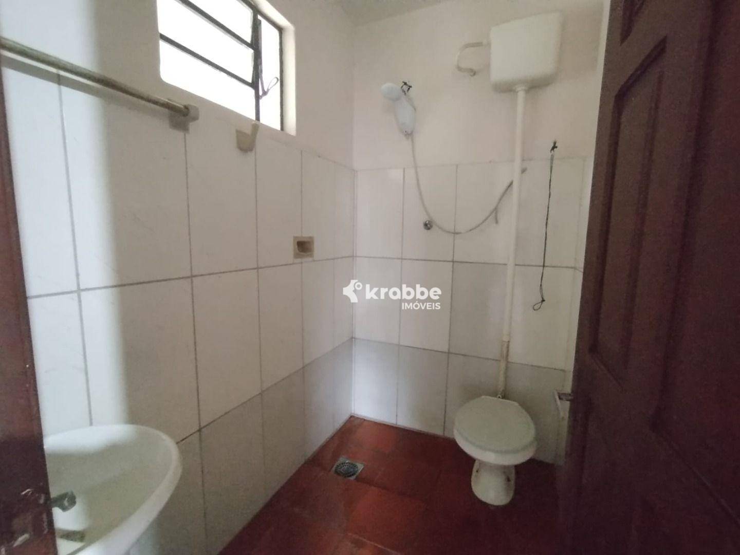 Casa à venda com 4 quartos, 140m² - Foto 10