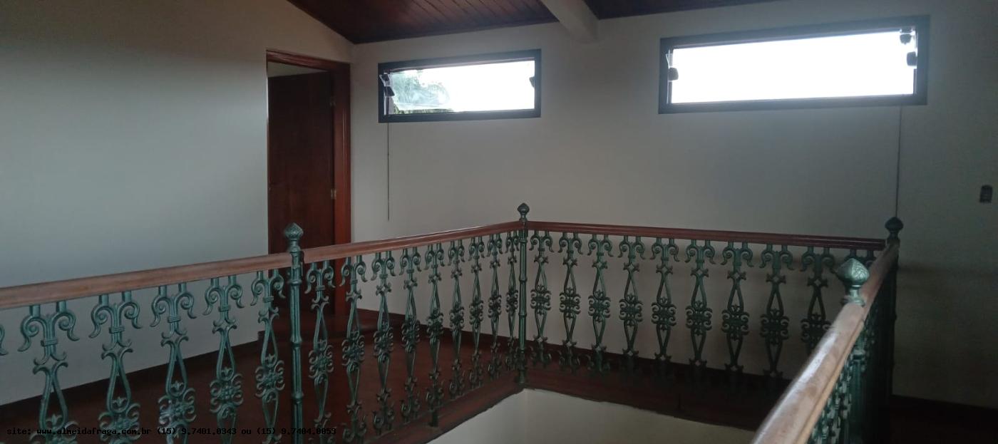 Casa para alugar com 5 quartos, 300m² - Foto 47