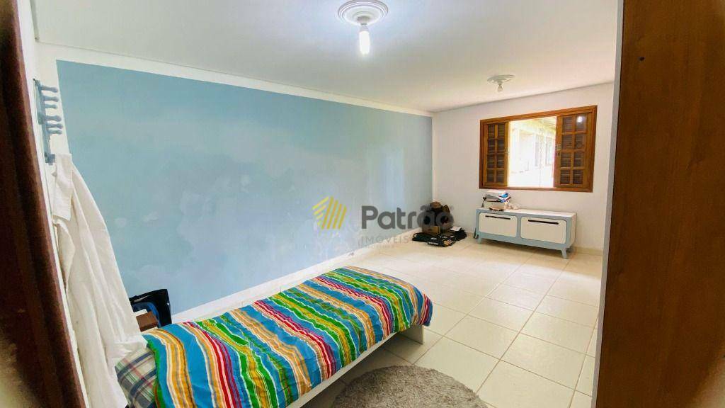 Casa à venda com 3 quartos, 474m² - Foto 18
