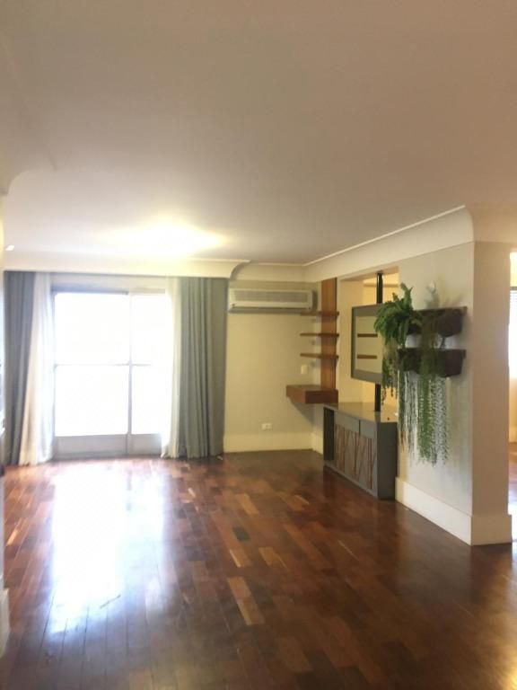 Apartamento para alugar com 4 quartos, 140m² - Foto 3