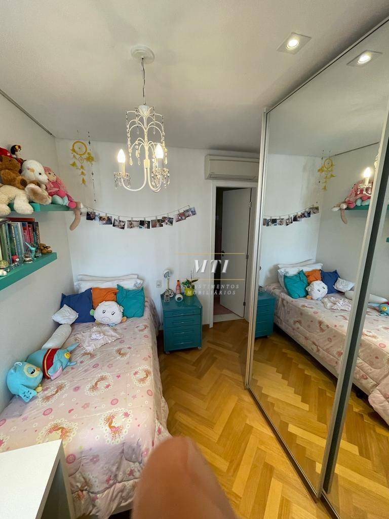 Apartamento à venda com 3 quartos, 134m² - Foto 11