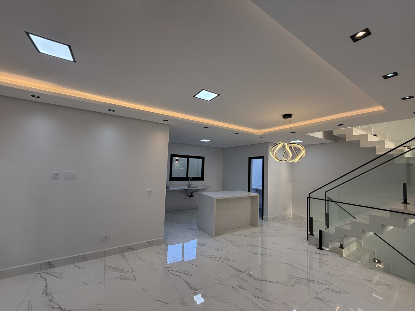 Casa à venda com 3 quartos, 198m² - Foto 10