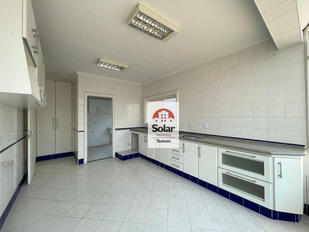 Casa, 3 quartos, 250 m² - Foto 5