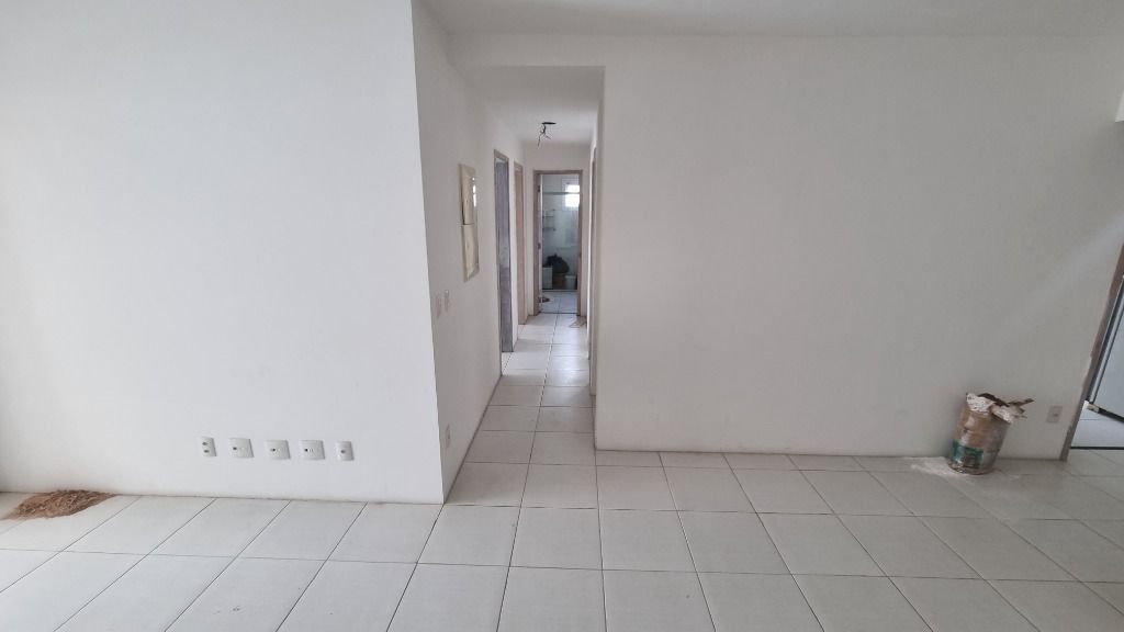 Apartamento à venda com 3 quartos, 115m² - Foto 7