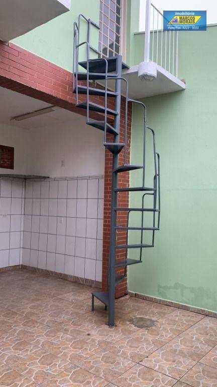 Casa de Condomínio à venda e aluguel com 2 quartos, 129m² - Foto 10