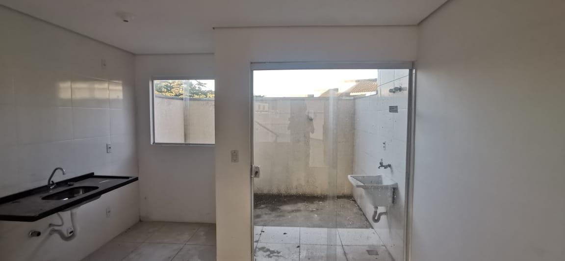 Casa à venda com 2 quartos, 69m² - Foto 36