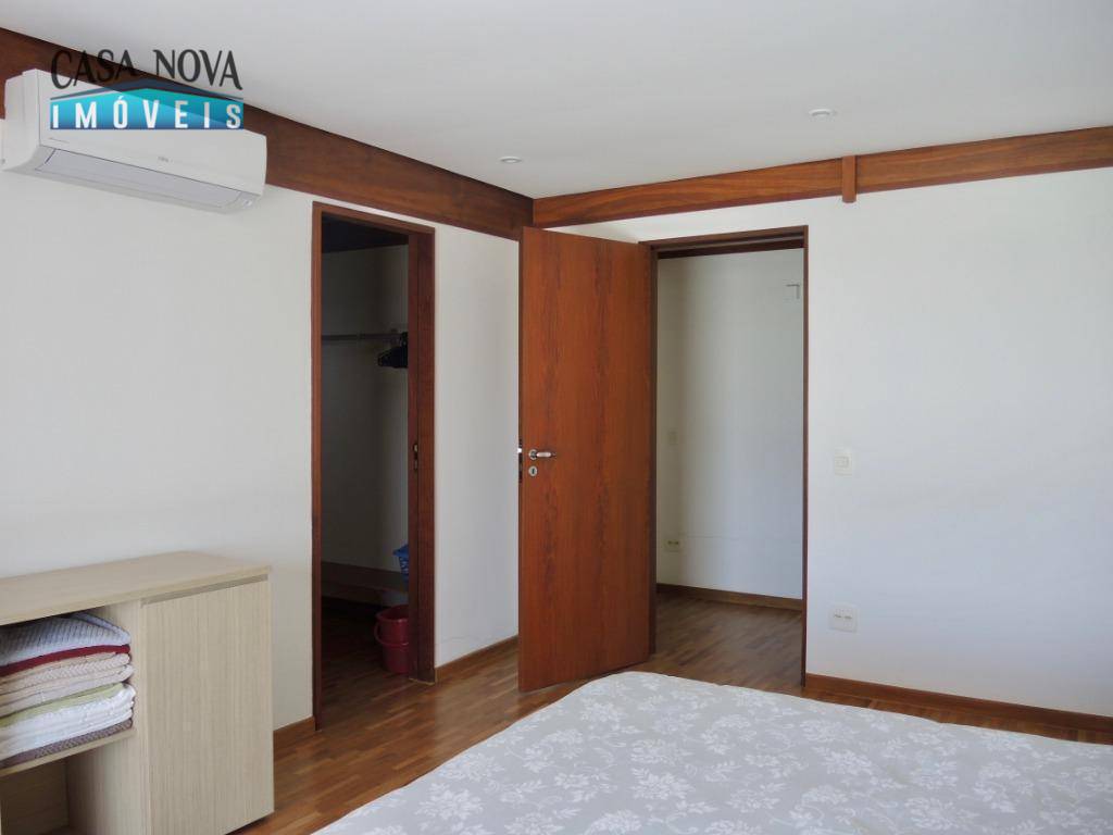 Casa de Condomínio à venda com 5 quartos, 1070m² - Foto 17