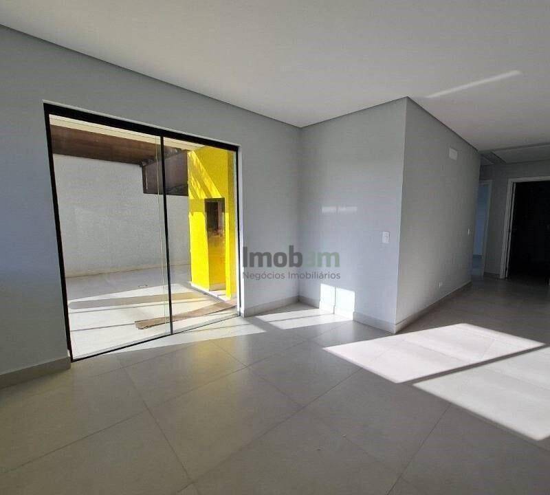 Apartamento à venda com 3 quartos, 109m² - Foto 13