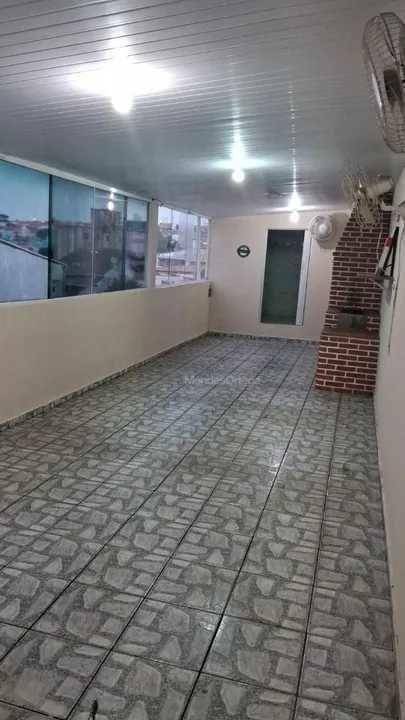 Casa à venda com 3 quartos, 200m² - Foto 7