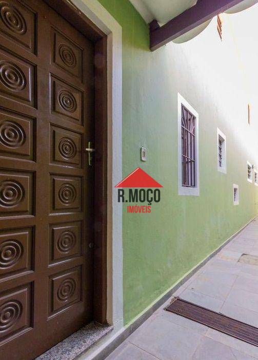 Sobrado à venda com 3 quartos, 183m² - Foto 5