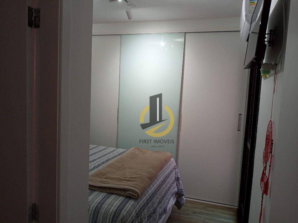 Apartamento à venda com 3 quartos, 79m² - Foto 13