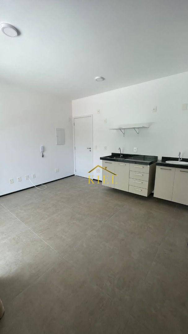 Apartamento à venda e aluguel com 1 quarto, 33m² - Foto 4